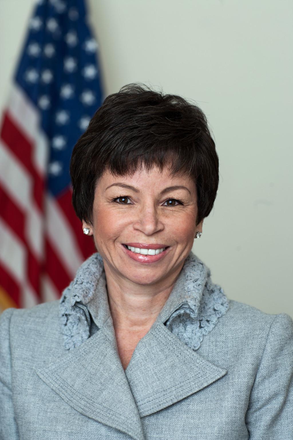 wp content/uploads///Valerie Jarrett photo x