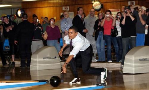 wp content/uploads///obama_bowling x