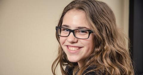 Mandi Simon, founder of Simon Says Give.