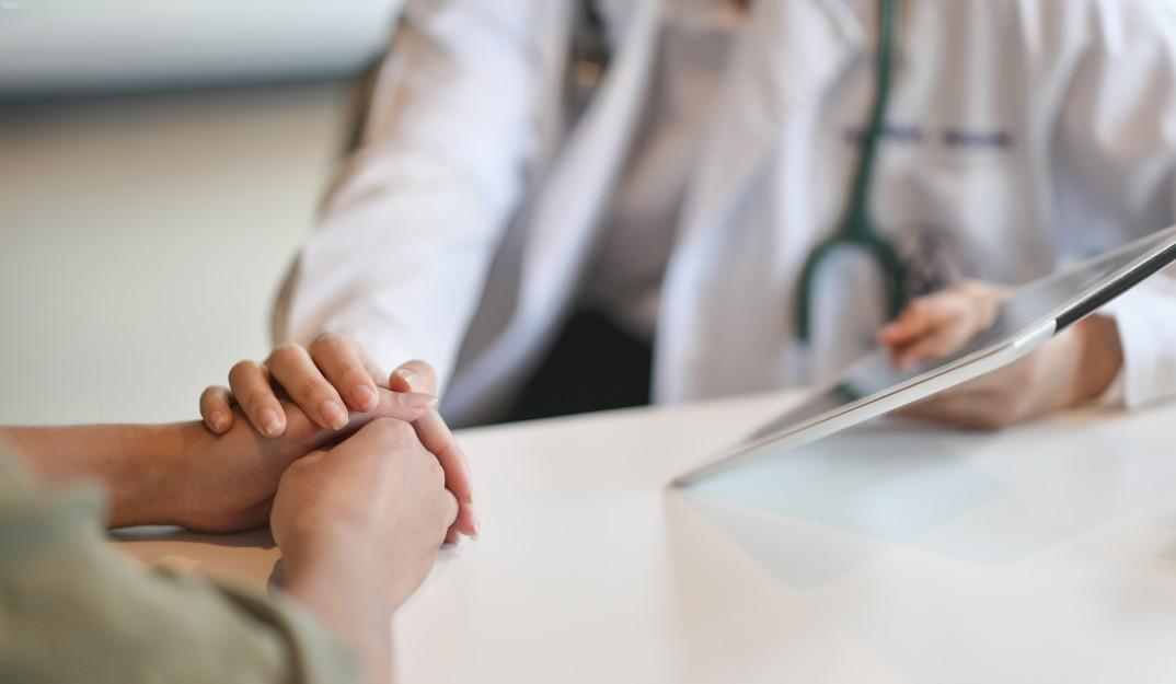 woman at doctor