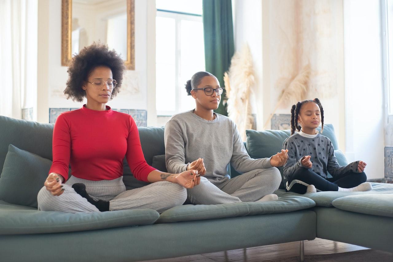 women meditating