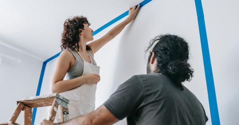 Couple painting