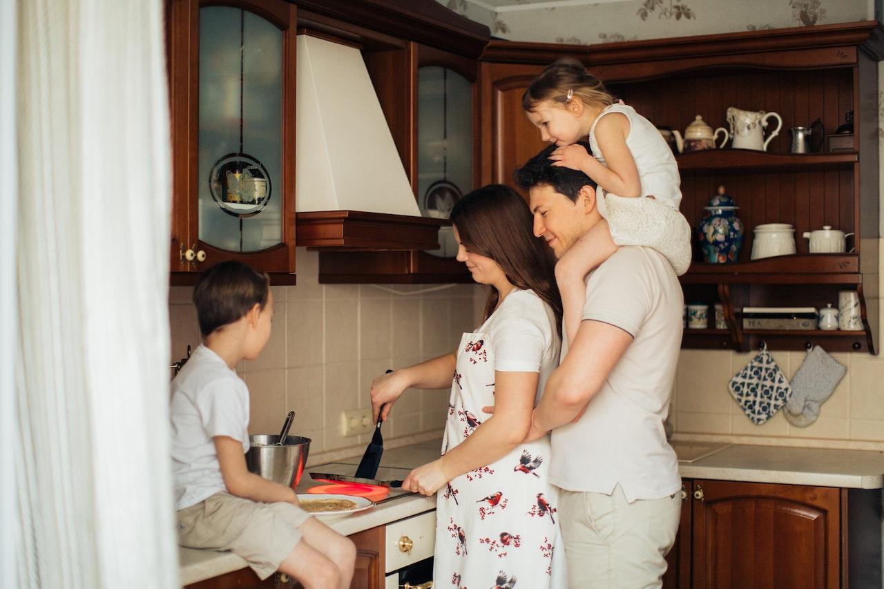 family cooking 