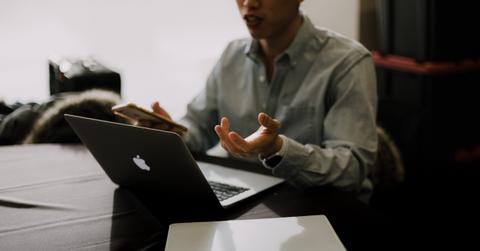 How To Balance Being A Student While Working