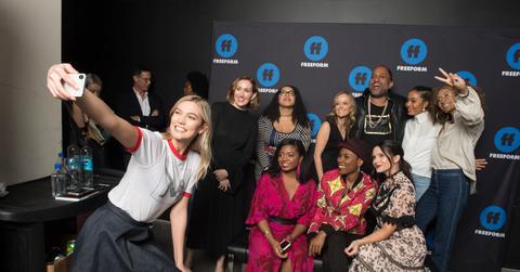 KARLIE KLOSS, KATHERINE POWER, ARIANA ROMERO, RHONSEHA BYNG, KAREY BURKE (EXECUTIVE VICE PRESIDENT, PROGRAMMING & DEVELOPMENT, FREEFORM), LUVVIE AJAYI, KENYA BARRIS (EXECUTIVE PRODUCER, ÒGROWN-ISHÓ), KATIE STEVENS, YARA SHAHIDI, ELAINE WELTEROTH