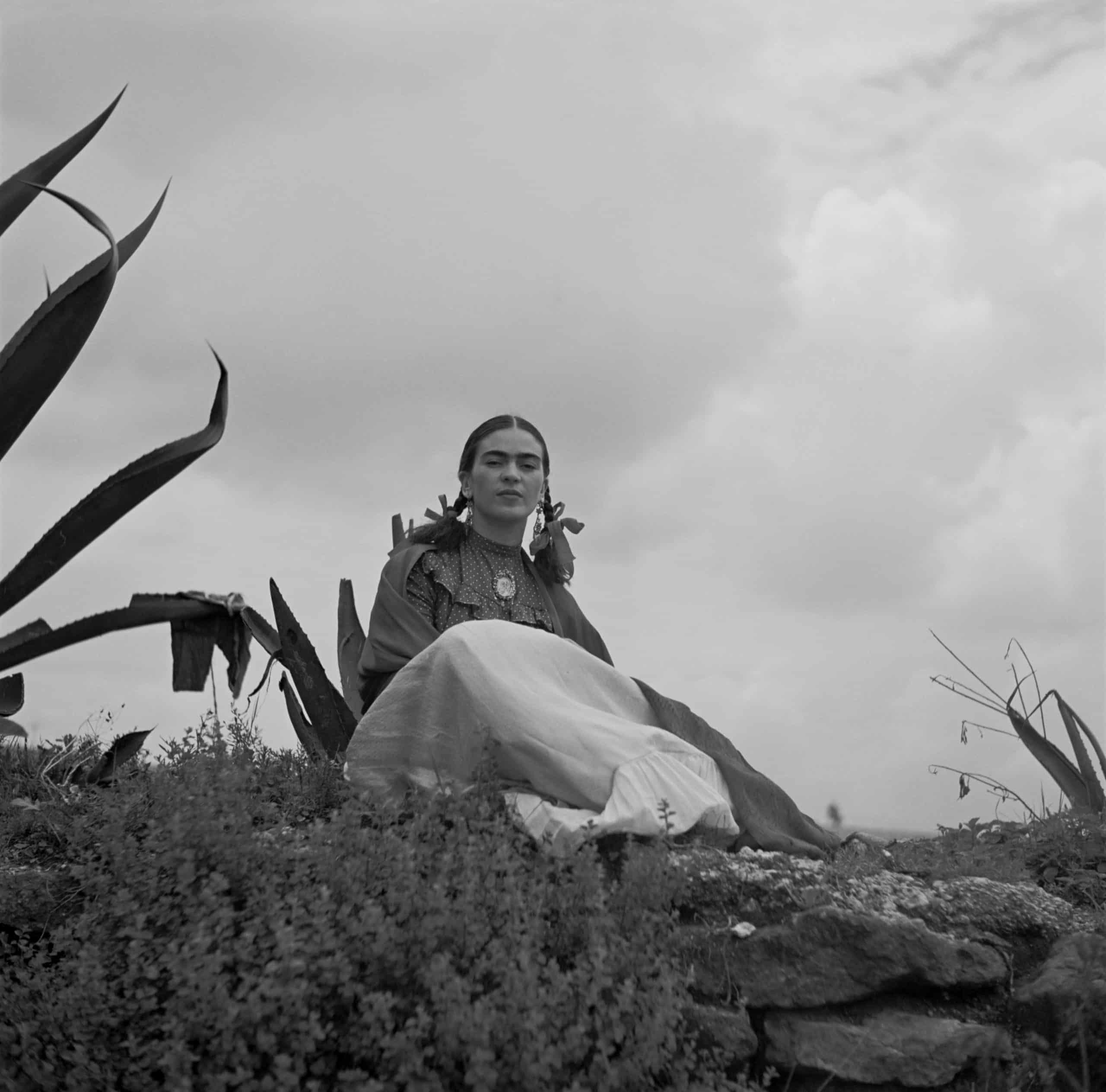 wp content/uploads///Toni_Frissell_ _Frida_Kahlo_seated_next_to_an_agave scaled