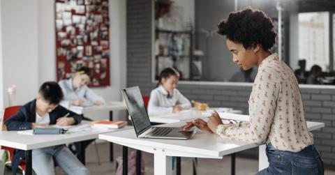 pexels-pavel-danilyuk-8423092 (1)