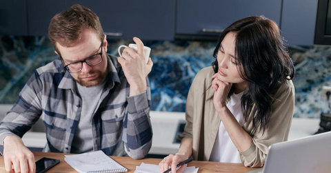 ///Pexels CoupleTalking