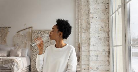 pexels-katrin-bolovtsova-6766633