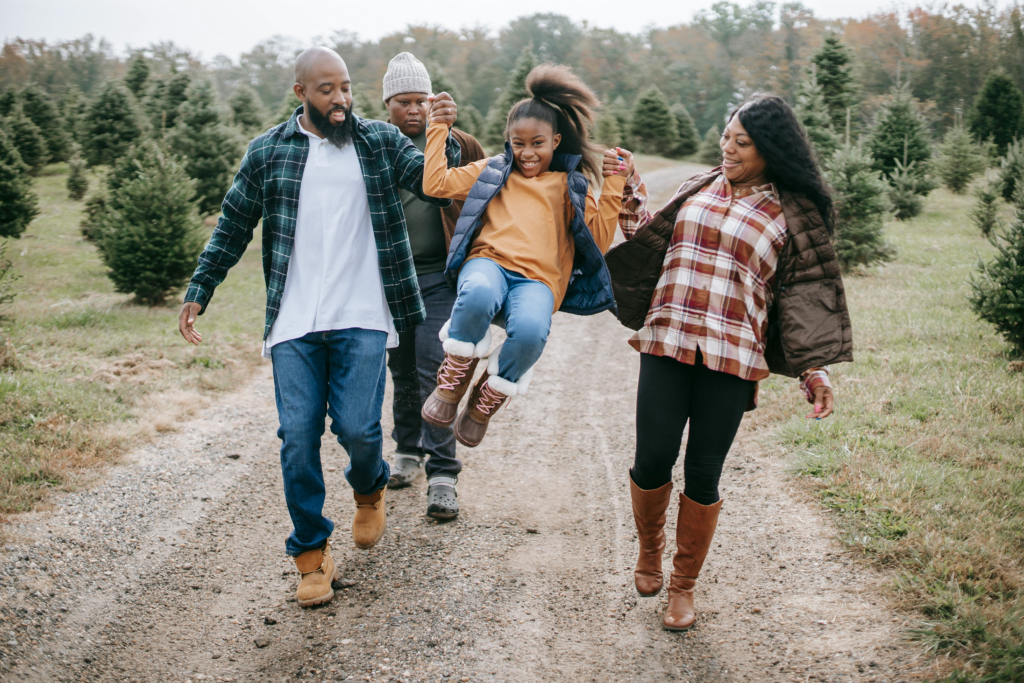 ///pexels any lane family walking x