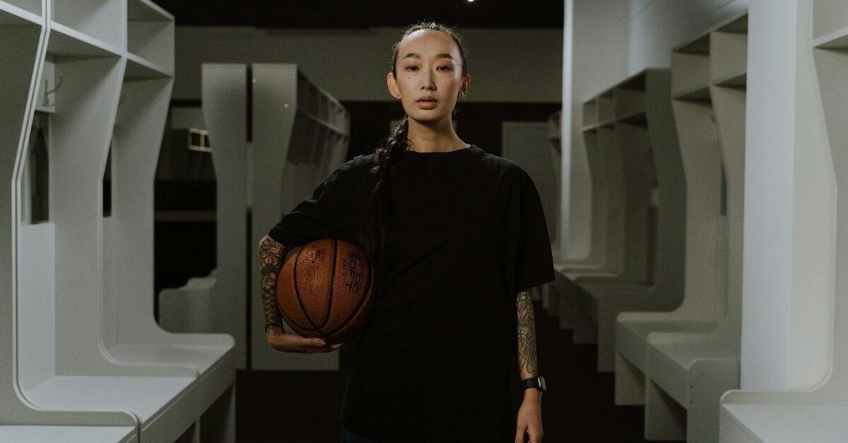 5 Top-Earning NIL Women Athletes