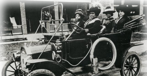 Madam CJ Walker driving a car. A’Lelia Bundles/Madam Walker Family Archives/madamcjwalker.com