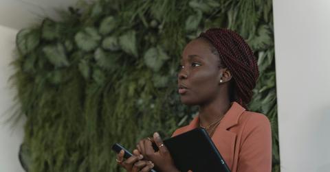 empowering-women-in-2025-must-attend-professional-conferences