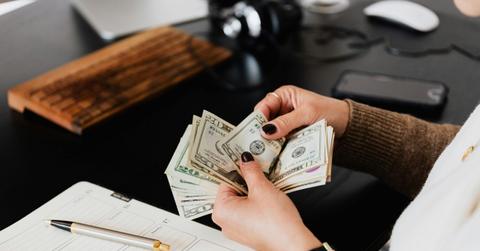 pexels-karolina-grabowska-4475524