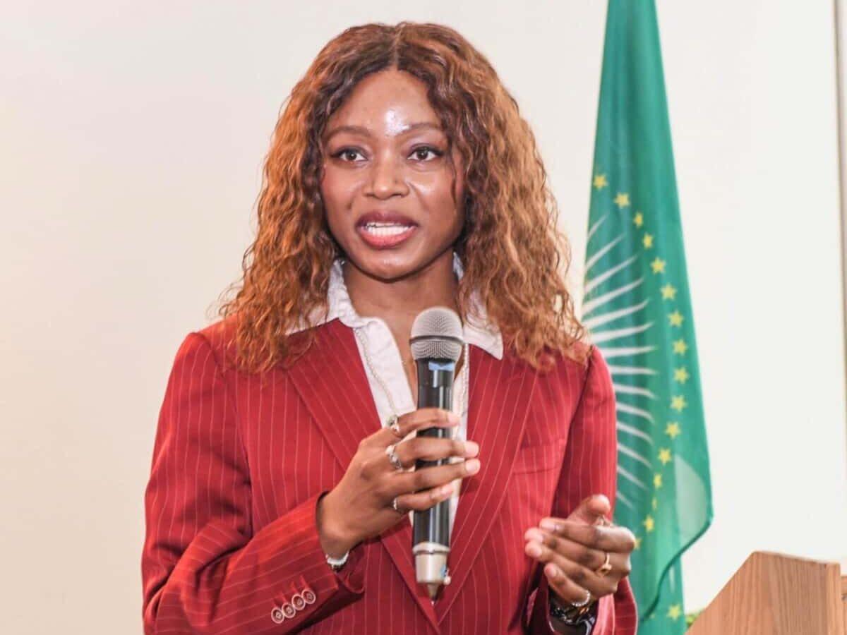 84c91781-b744-4b0a-b4d3-afa33a17d880 2