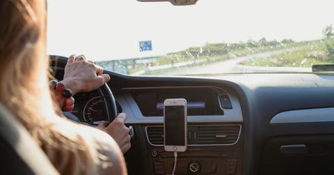 pexels-peterfazekas-1386649