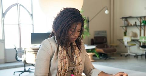 pexels-kampus-6248971