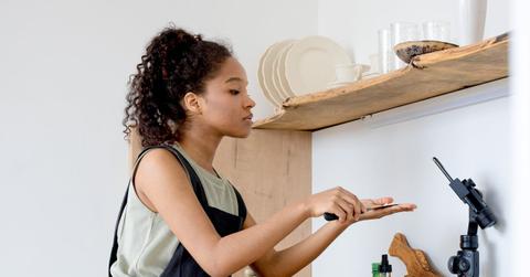 pexels-ron-lach-8357683