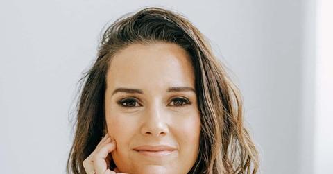 ///CreditLeah Muse e