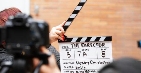 pexels-mediocrememories-1117132