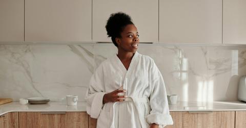 pexels-diva-plavalaguna-5710504