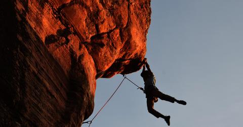 rock-climbing-2264698_1280