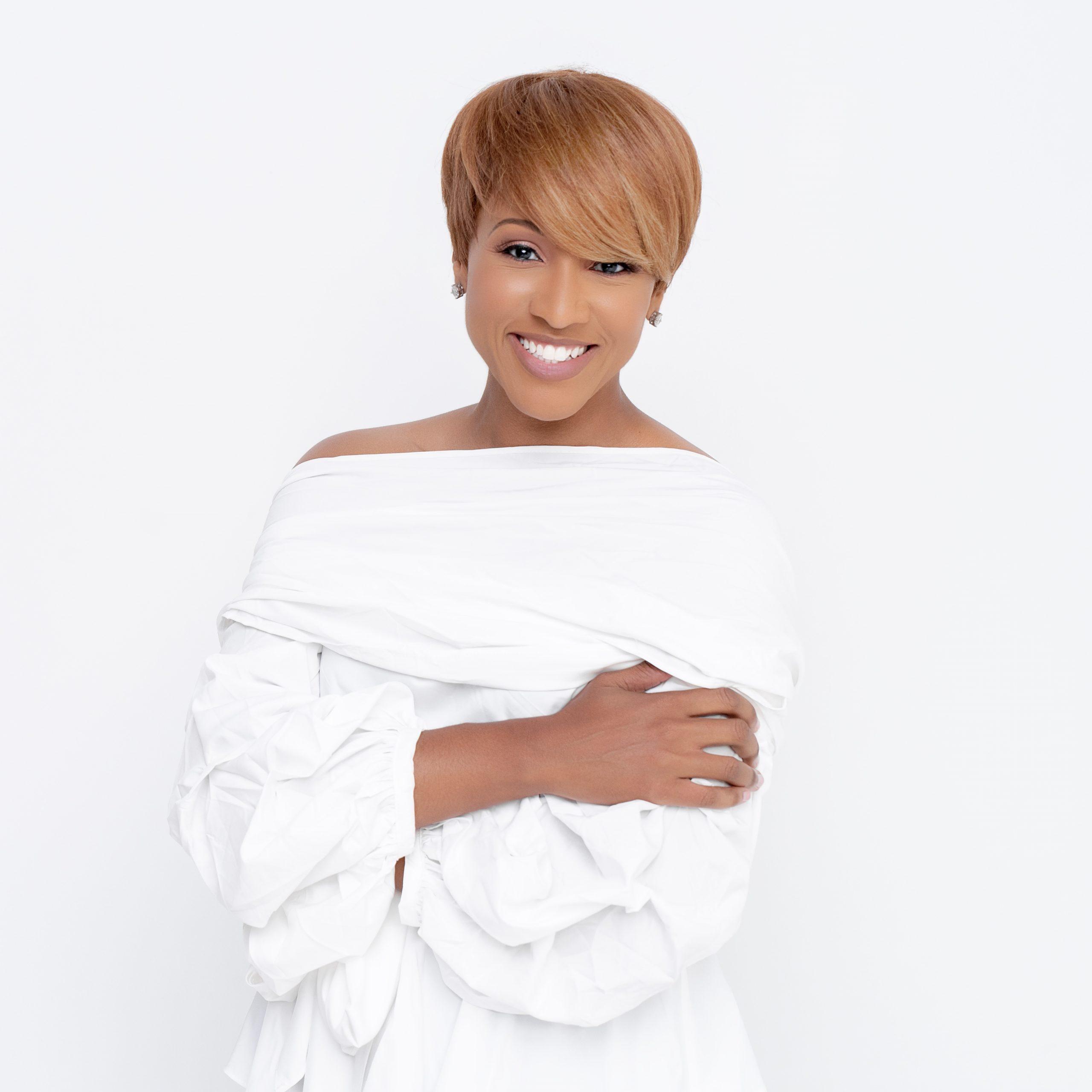 A Peek Inside Her Agenda: Nona Jones