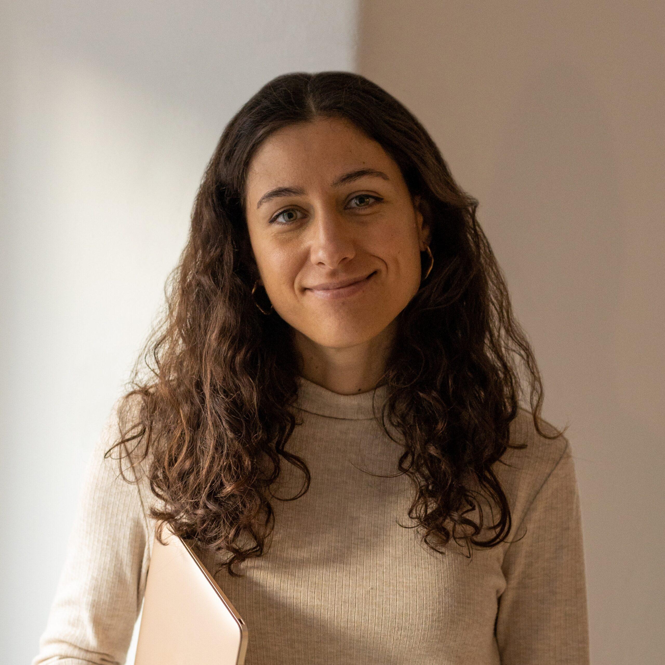 ///Teresa Comi i Sansa scaled