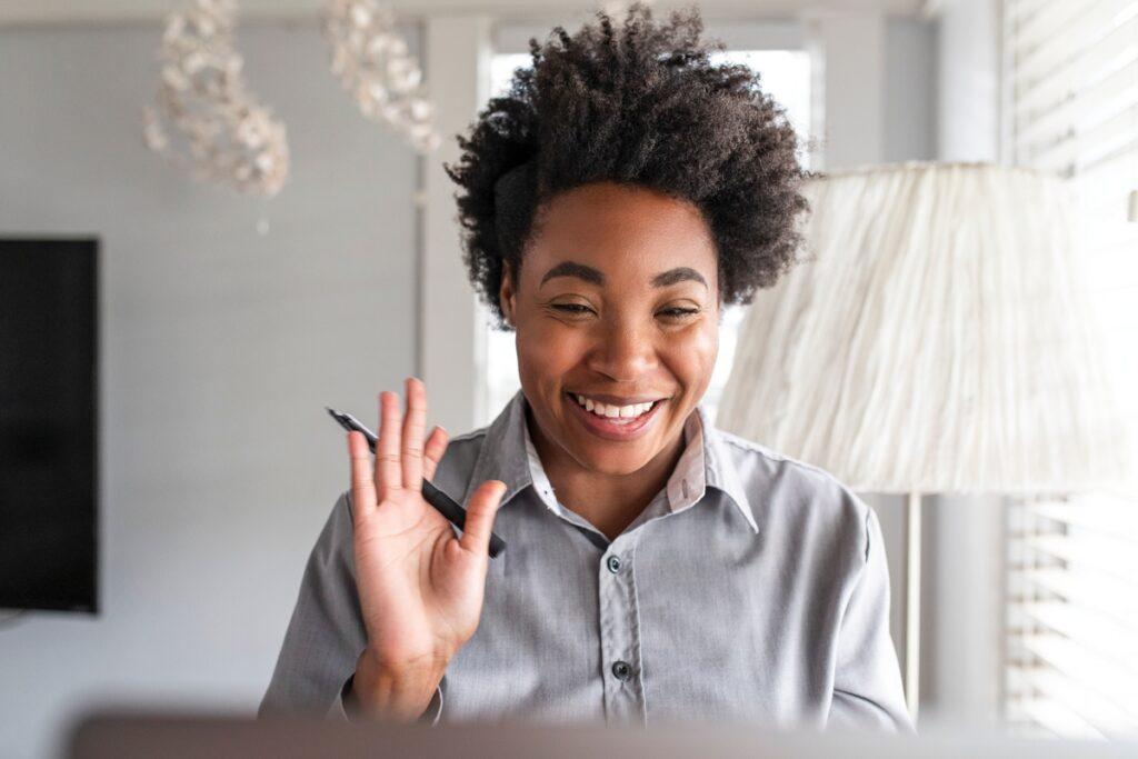 ///Women Meeting Manager x