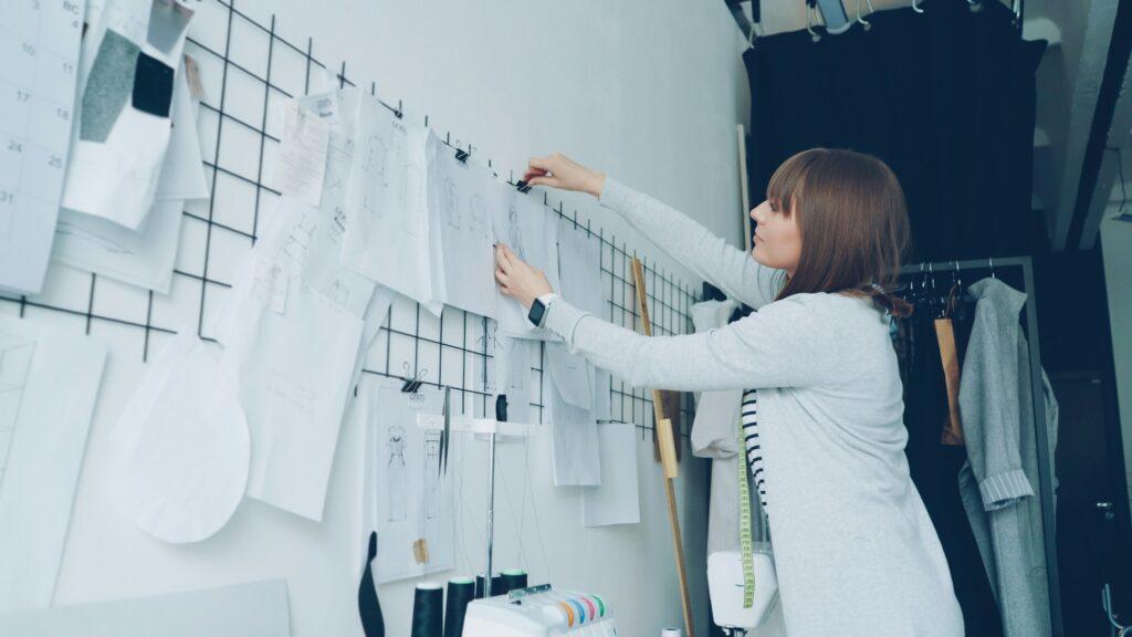 ///vitaly gariev DSNWYdcL h unsplash x