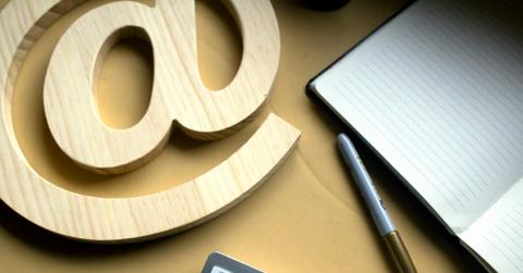 online-business-office-2-chs