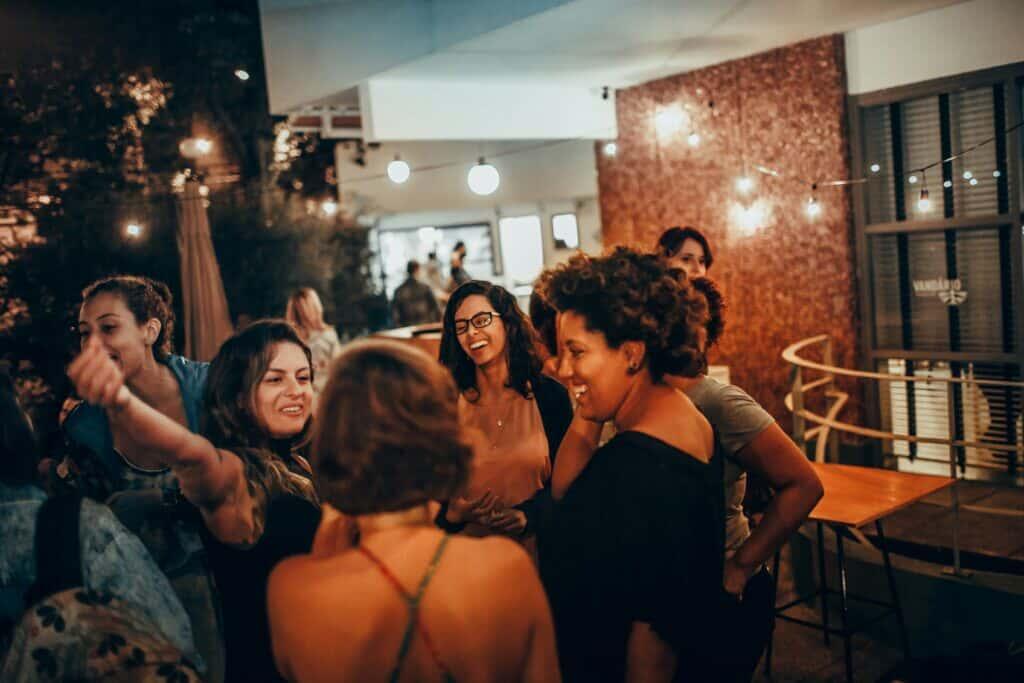///helena lopes uijhSPIEJY unsplash x