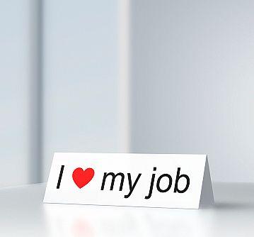 wp content/uploads///firstjob nametag desk