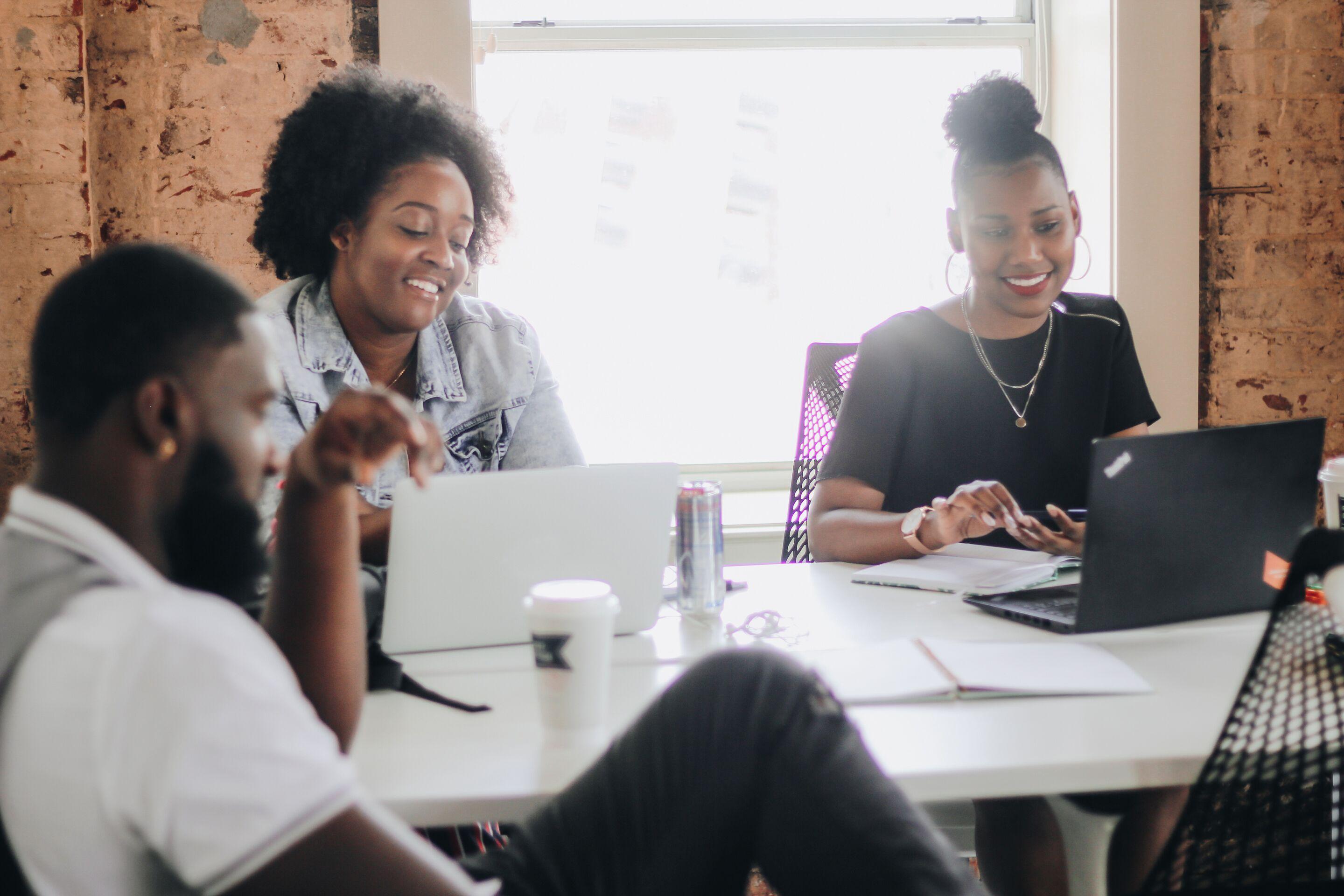 How To Manage Your Curly Crown In The Workplace