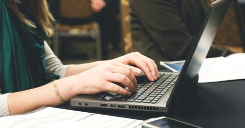 Balancing Your Full-Time Job With Full-Time Content